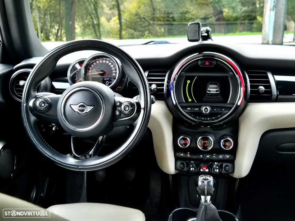 MINI 3 Portas Cooper D - 6