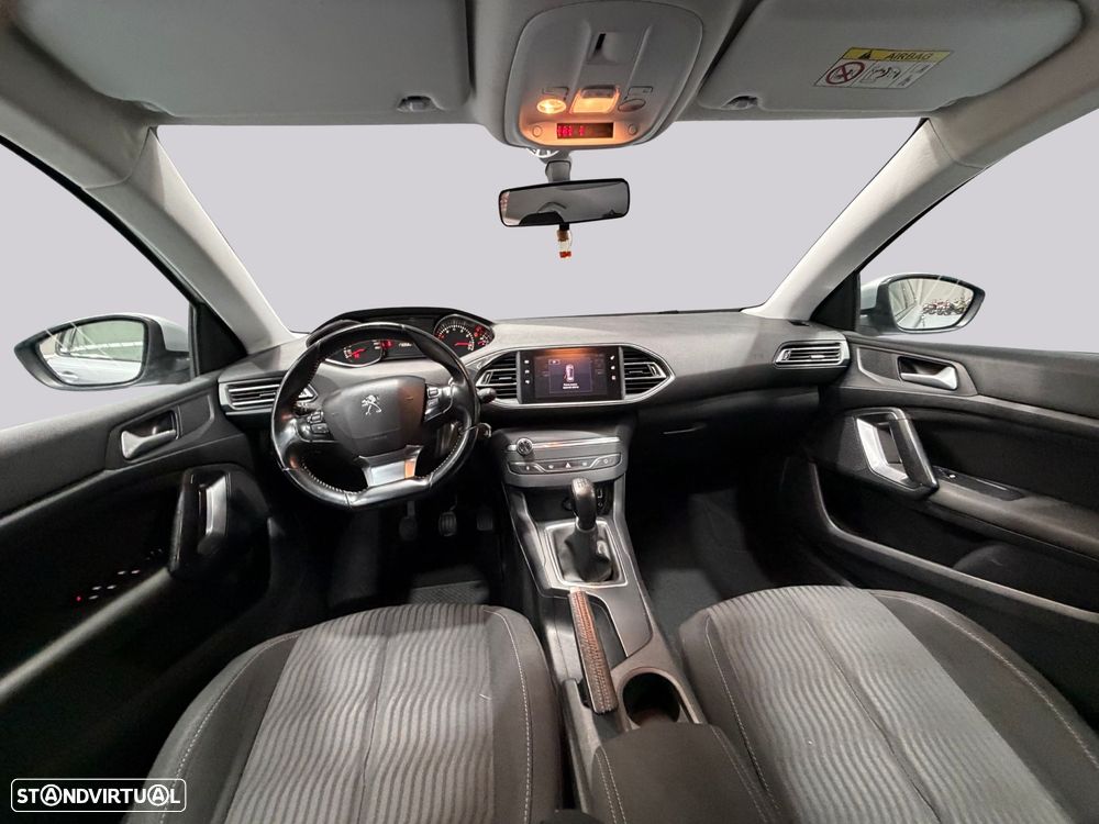 Peugeot 308 1.2 PureTech Active - 17