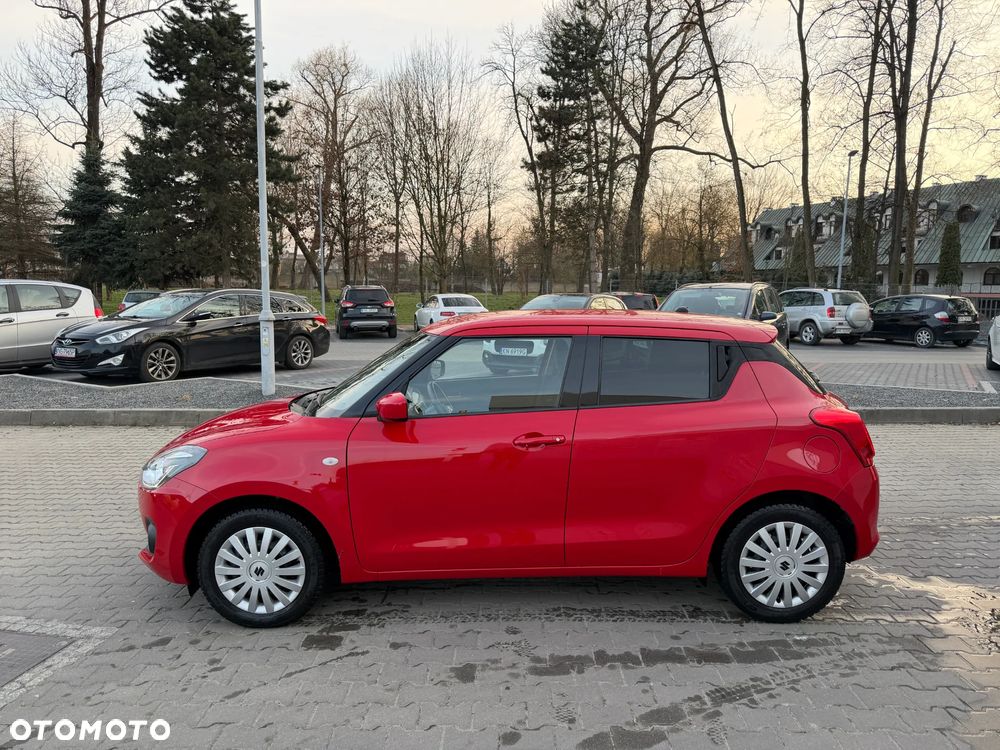 Suzuki Swift 1.2 Dualjet SHVS Premium Plus - 2