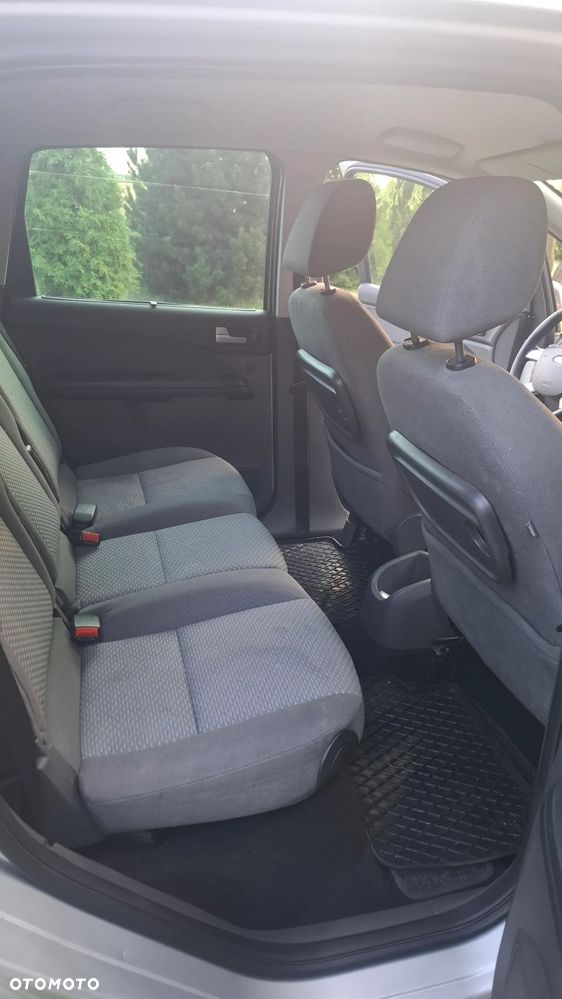 Ford Focus 1.8 Trend - 8