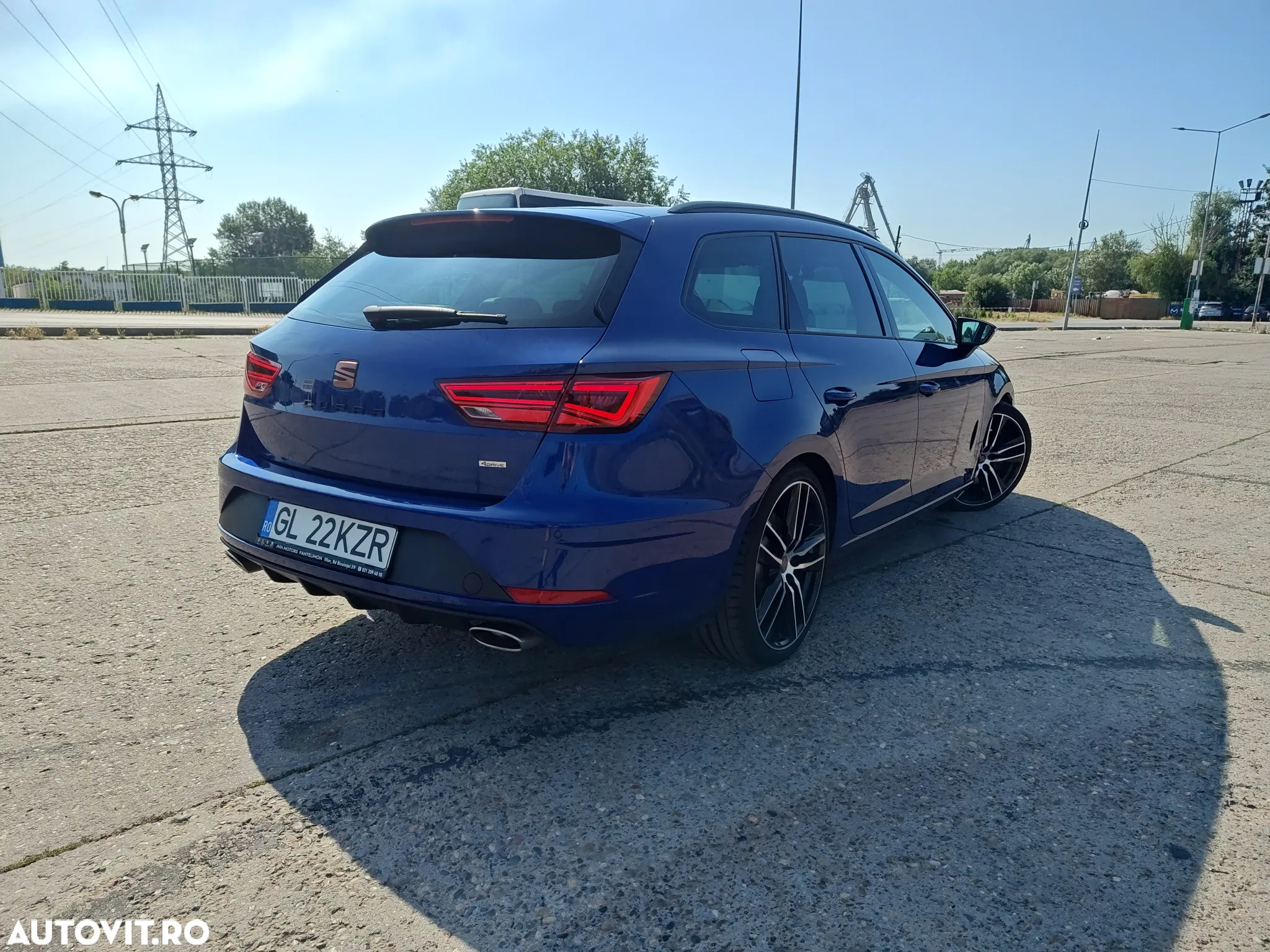 Seat Leon ST 2.0 TSI Start&Stop 4Drive DSG Cupra 300 - 9