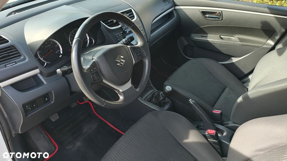 Suzuki Swift - 10