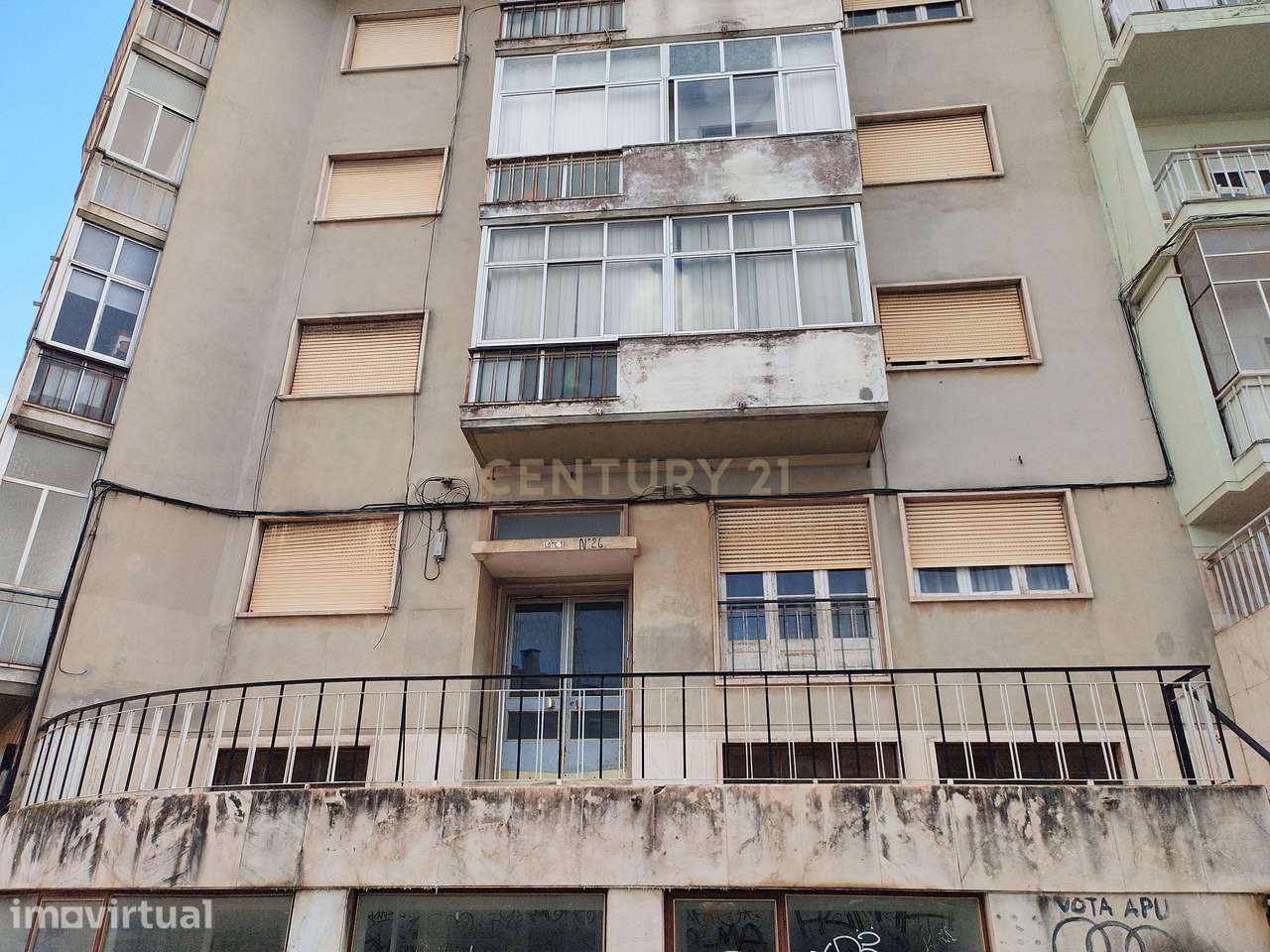 Prédio no Centro de Sacavém : Oportunidade de Investimento - Grande imagem: 3/33