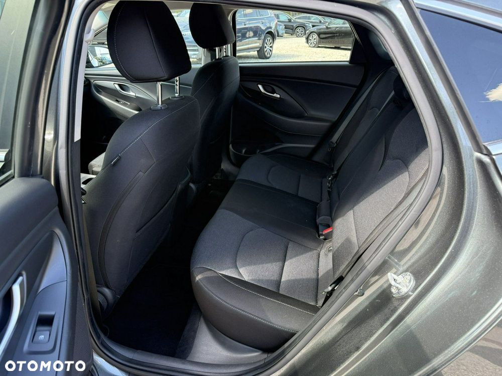 Hyundai i30 - 24
