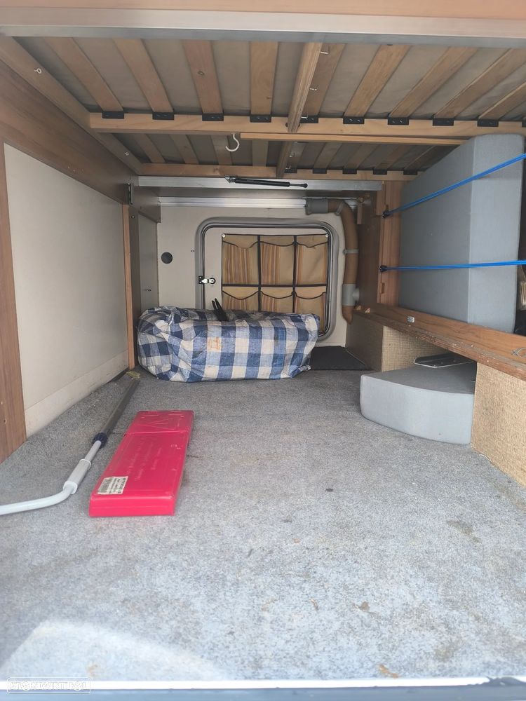 Euramobil Terrestra Cama central - 14