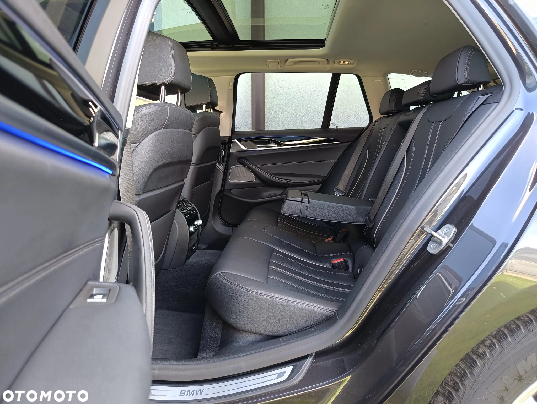 BMW Seria 5 520d Touring Sport Line - 36