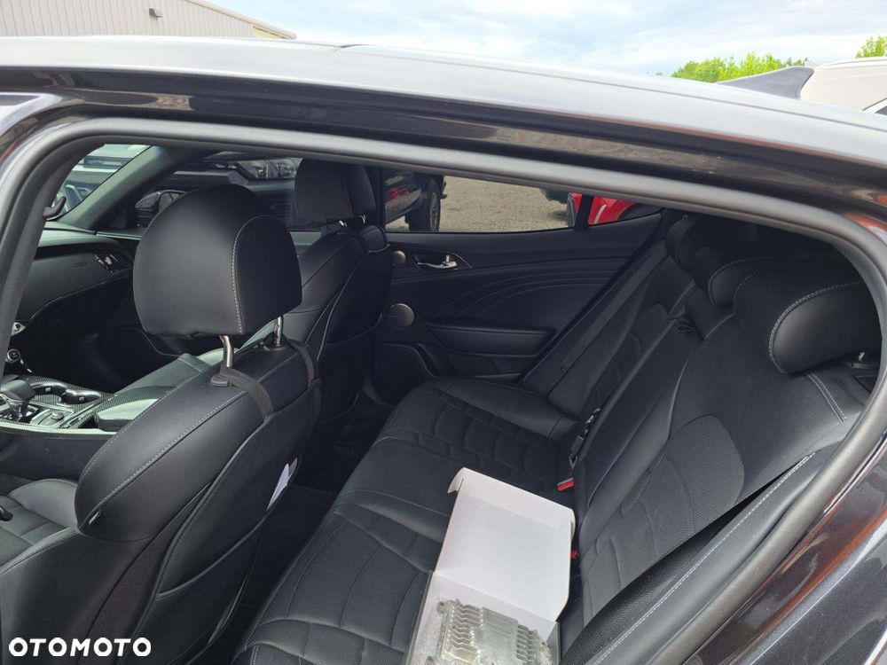 Kia Stinger 3.3 T-GDI V6 GT AWD - 9