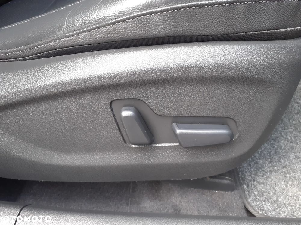 Hyundai Tucson 1.6 T-GDi Premium 4WD DCT - 31