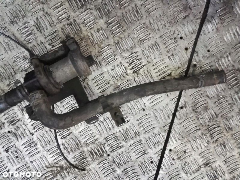 Zawór Obiegu Wody Chłodnicy VW LT 2.5 TDI SDI - 8