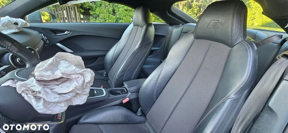 Audi TT Coupé - 10