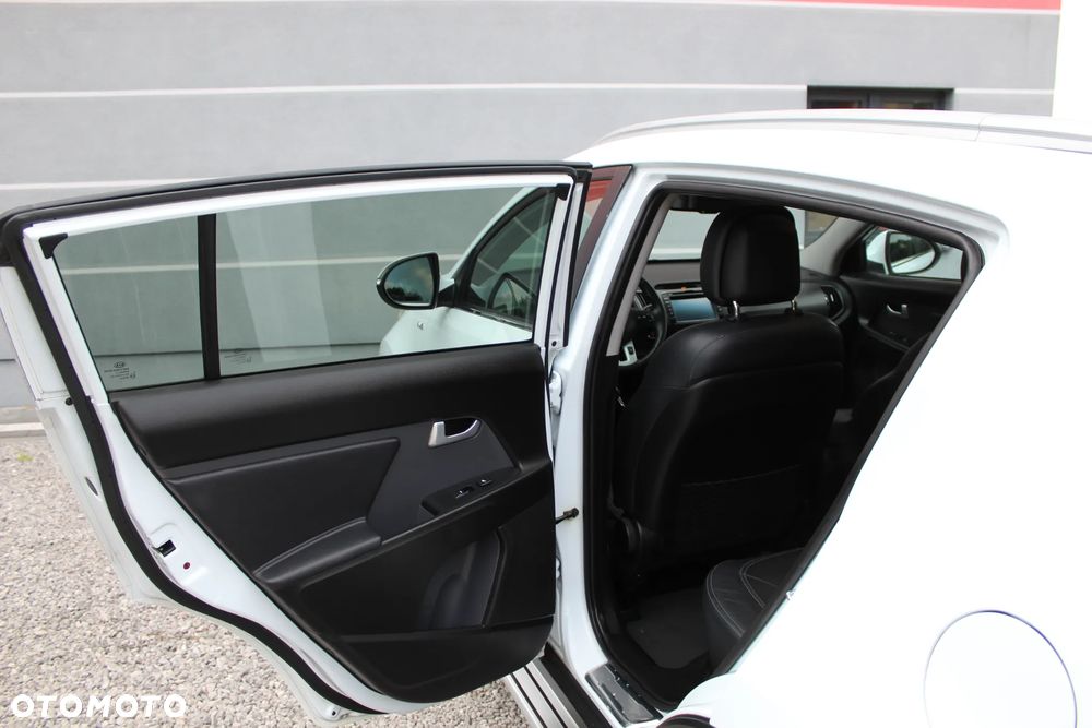 Kia Sportage 2.0 CRDI 4WD Attract - 16