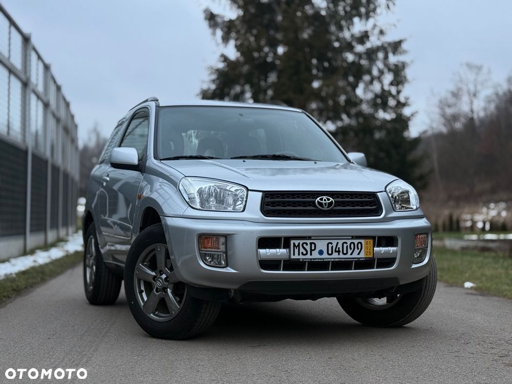 Toyota RAV4 4x2 - 4