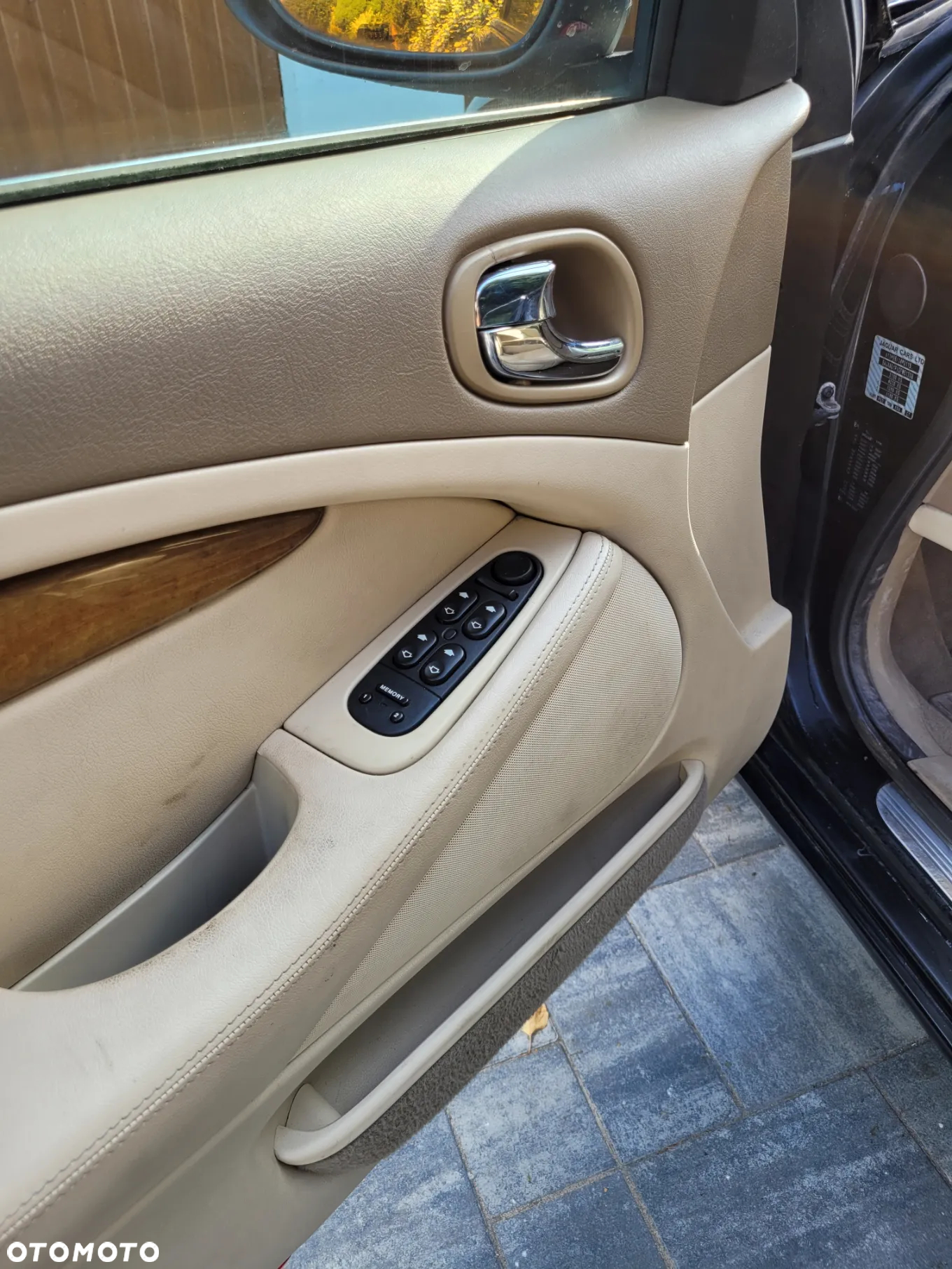 Jaguar S-Type - 25