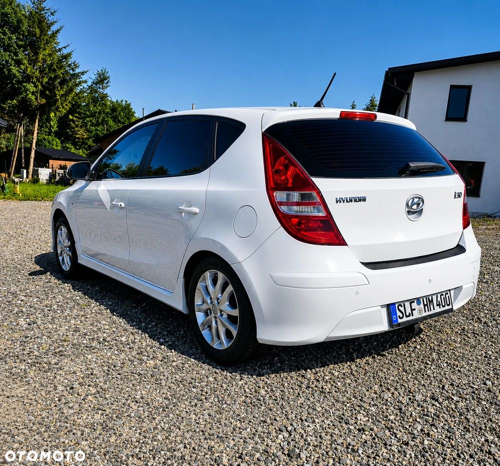 Hyundai i30 1.4 Comfort World Cup - 5