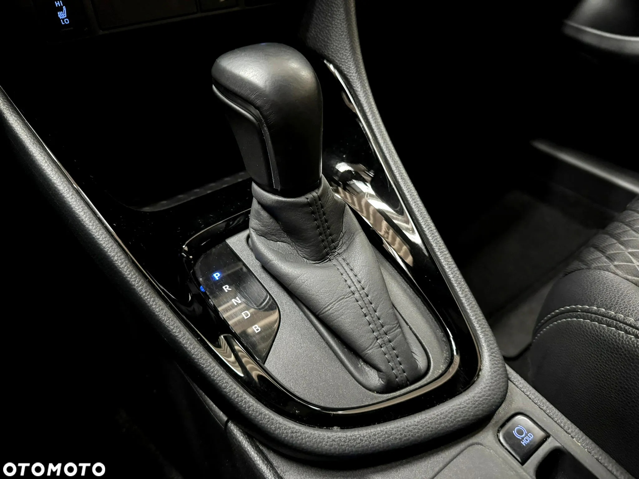Toyota Yaris Hybrid 1.5 Selection Style - 25