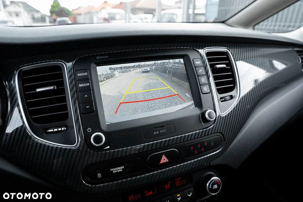 Kia Carens 1.6 GDI S 7os - 37