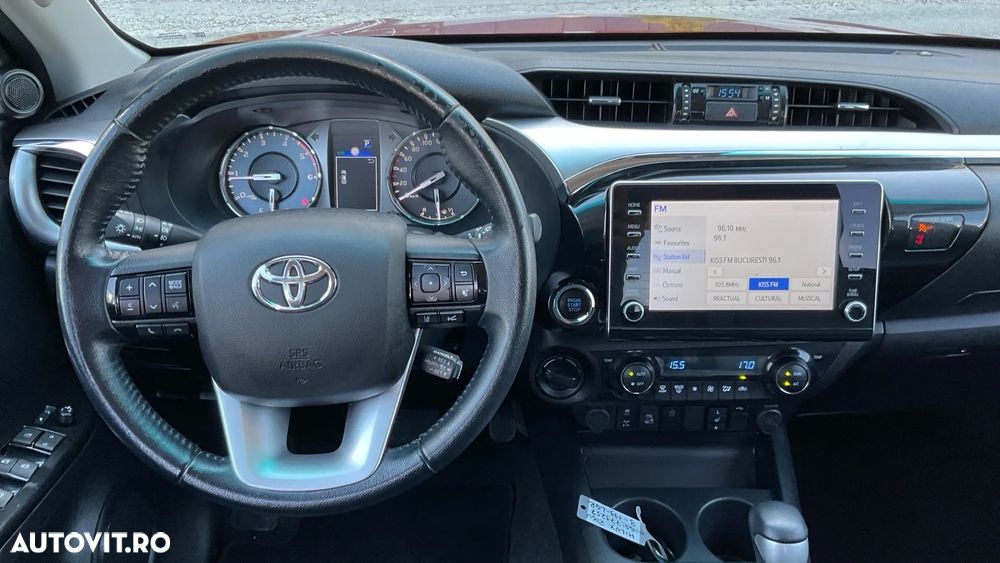 Toyota Hilux 2.4D 150CP 4x4 Double Cab AT Executive - 17