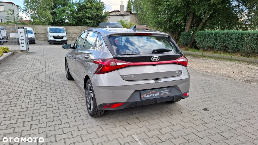 Hyundai i20 1.2 Modern - 27