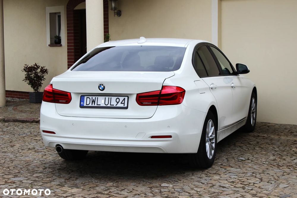 BMW Seria 3 316d Edition Luxury Line Purity - 3