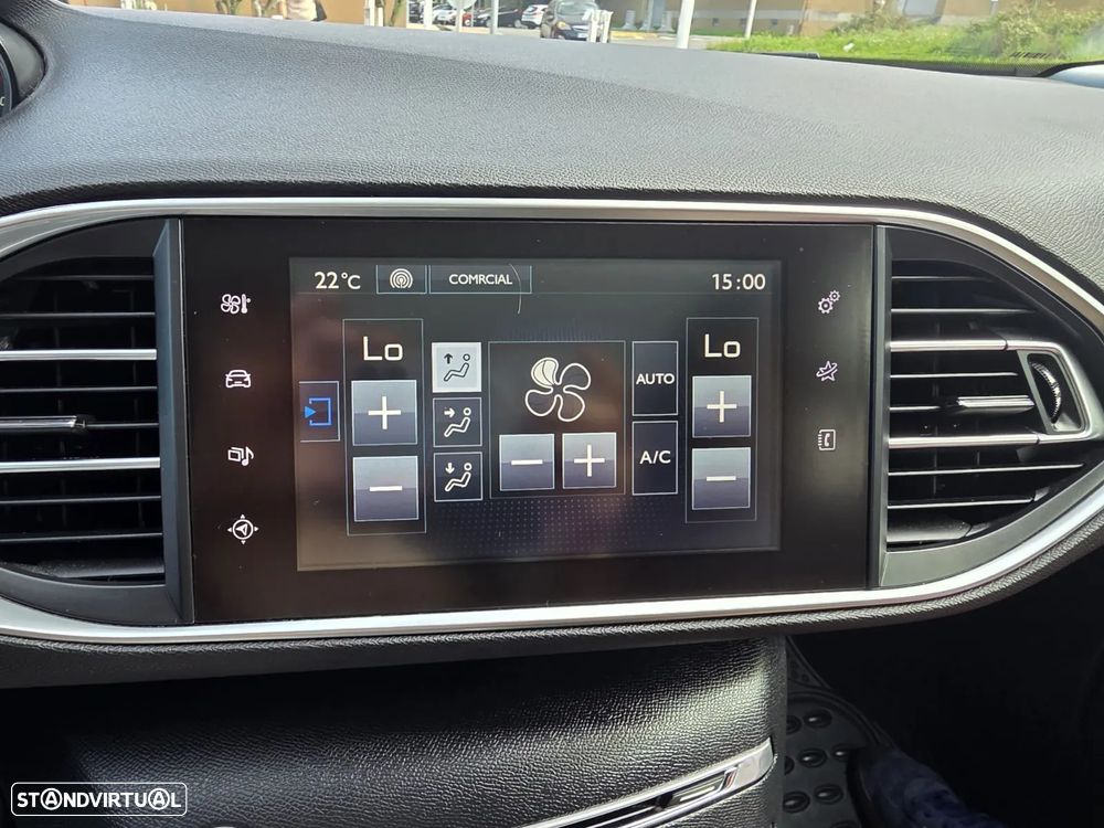 Peugeot 308 SW - 17