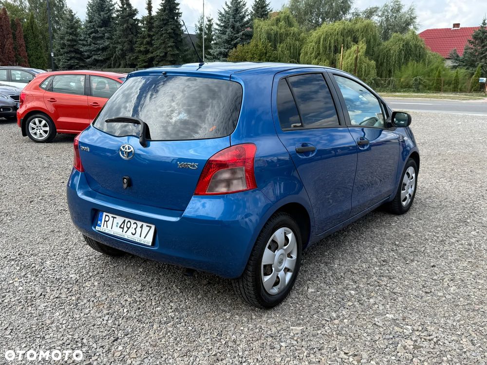Toyota Yaris 1.3 Luna A/C - 15