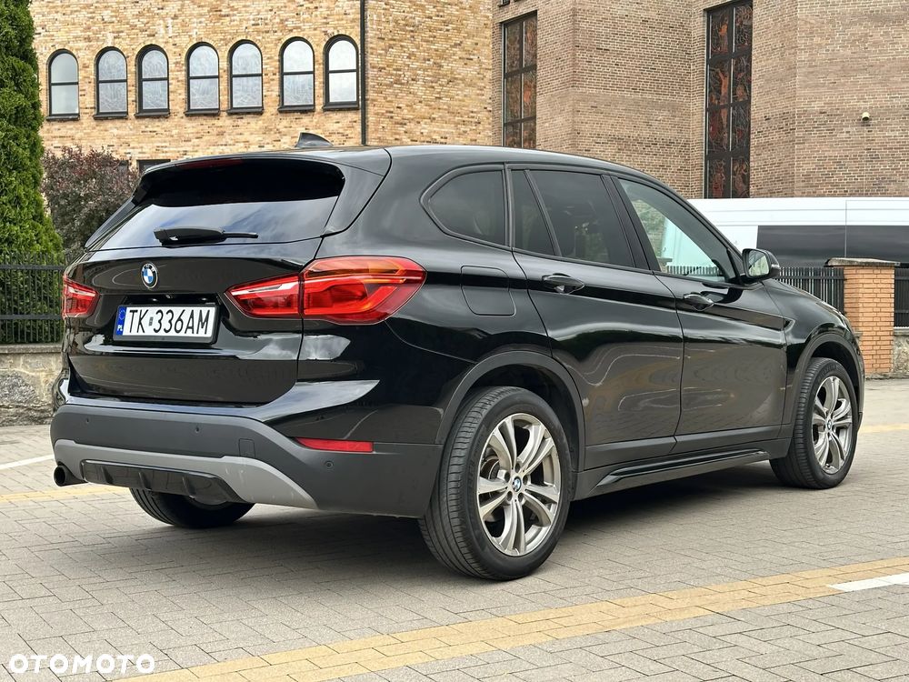 BMW X1 xDrive18d Sport Line - 33