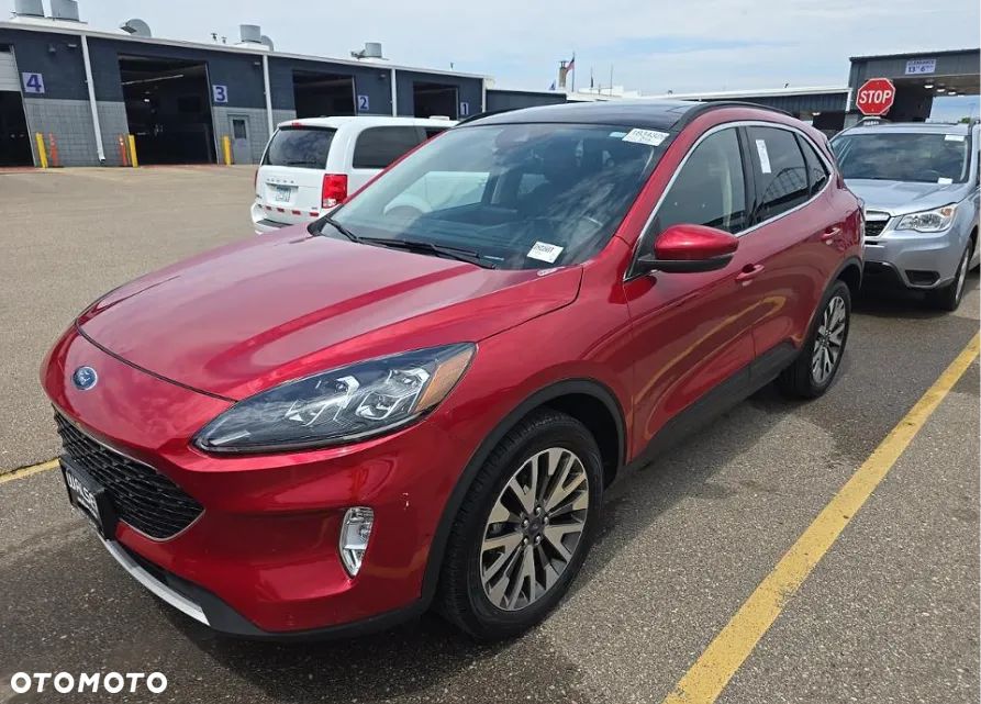 Ford Kuga 2.0 EcoBoost 4x4 Titanium - 1