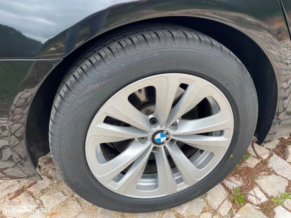 BMW 730 d - 21