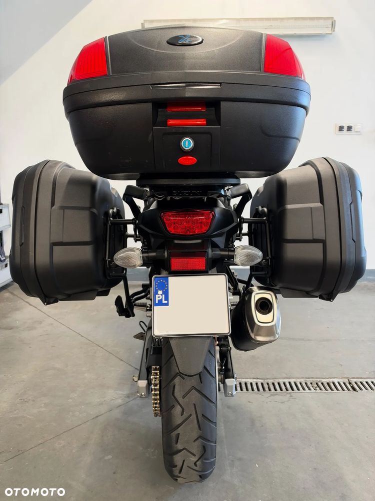 Suzuki V-STROM - 40