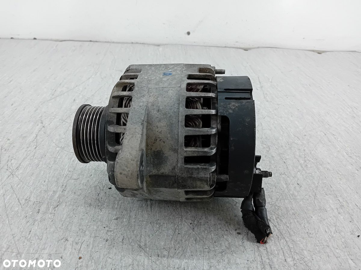 ALTERNATOR OPEL ZAFIRA B 1.9 CDTI - 9