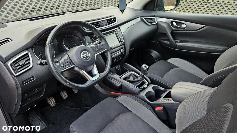 Nissan Qashqai 1.3 DIG-T N-CONNECTA - 5