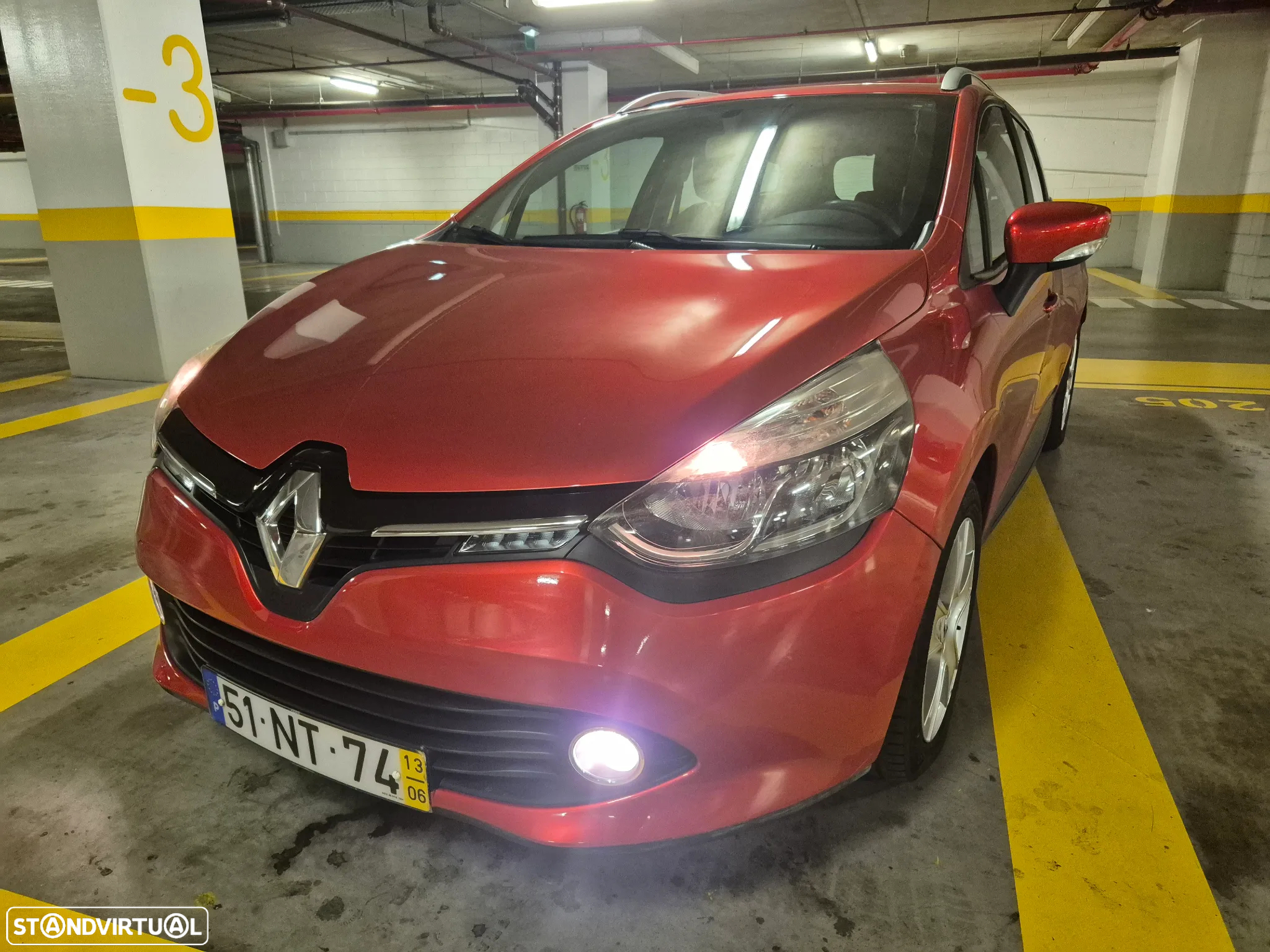 Renault Clio Sport Tourer 0.9 TCE Dynamique S - 2