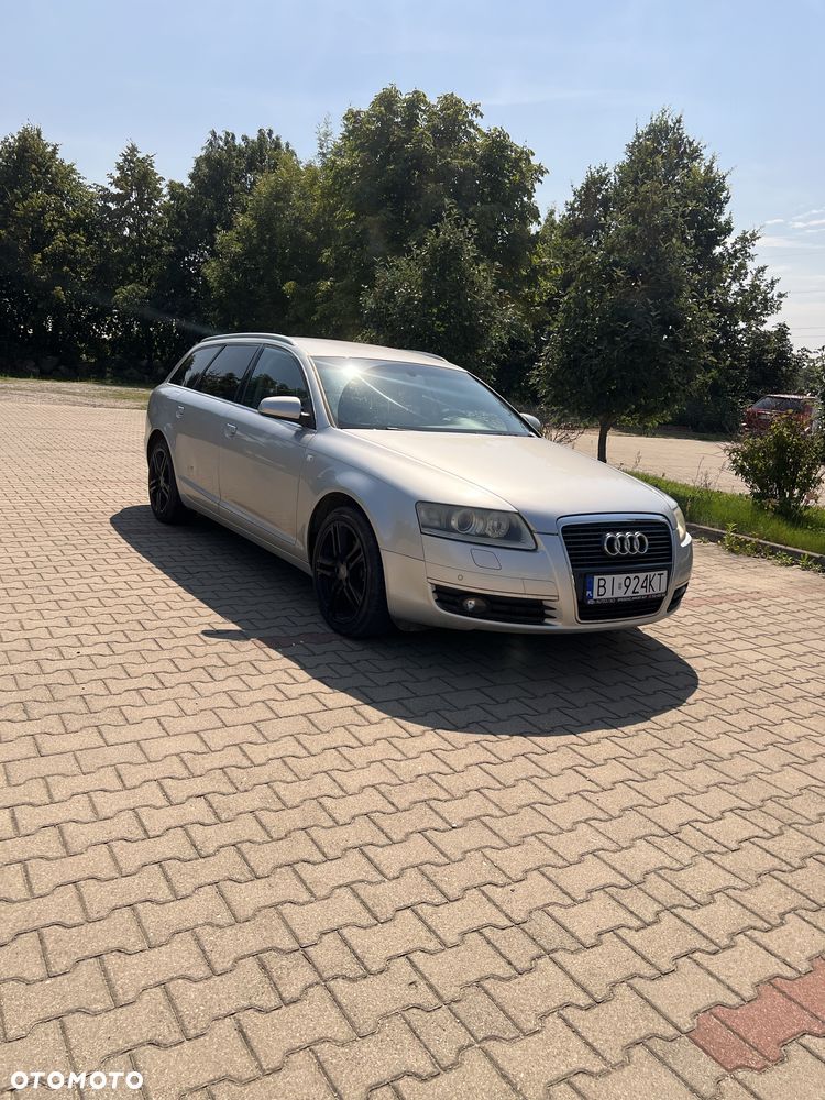 Audi A6 Avant - 1