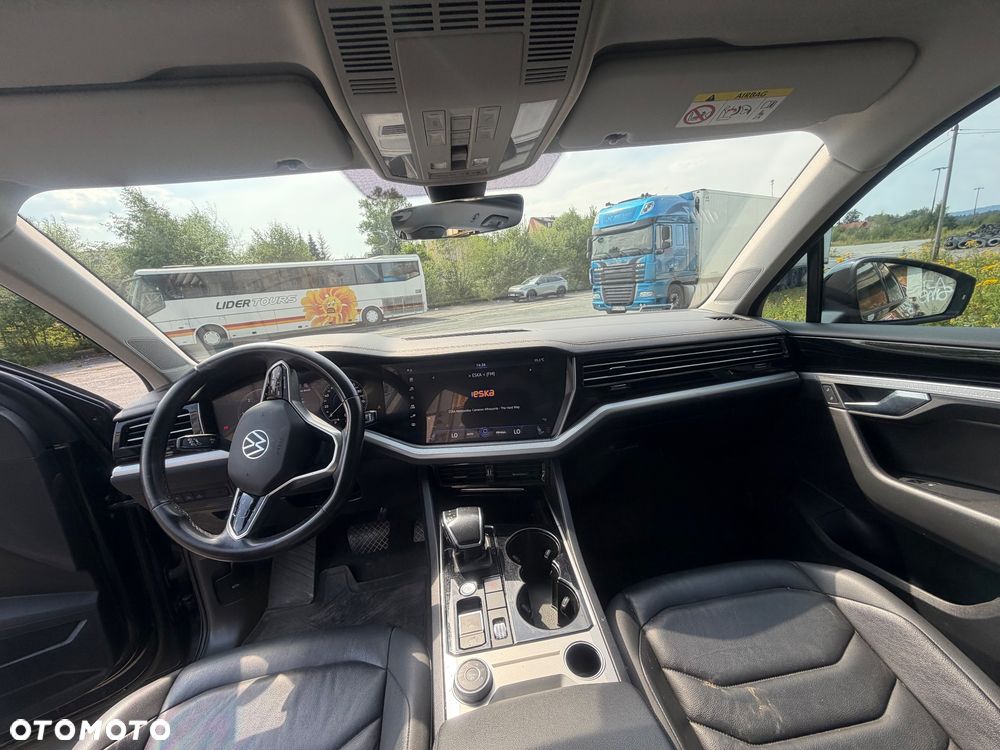 Volkswagen Touareg - 20