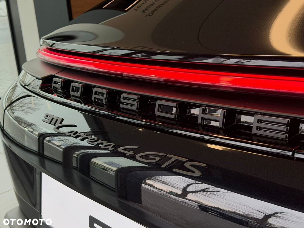 Porsche 911 - 12