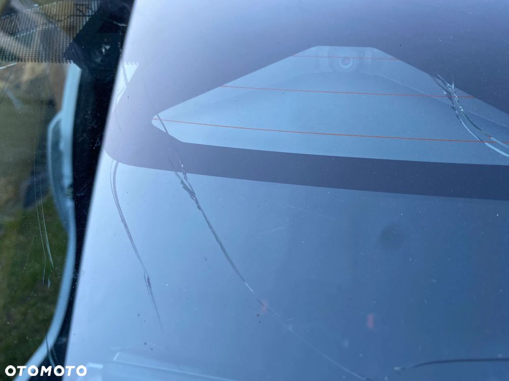 Toyota Corolla 2.0 Hybrid Comfort - 15