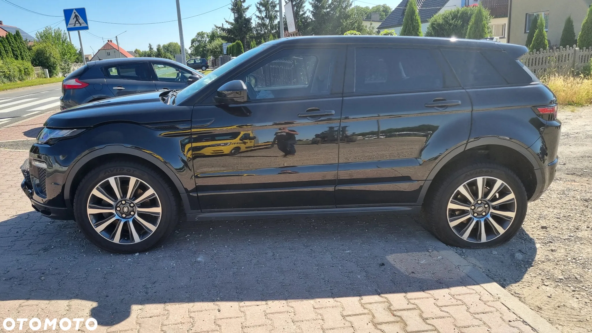 Land Rover Range Rover Evoque - 11