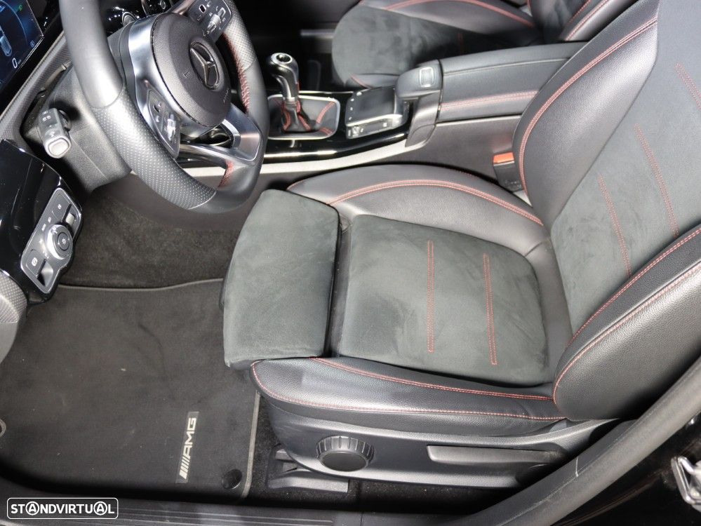 Mercedes-Benz A 180 d AMG Line - 12