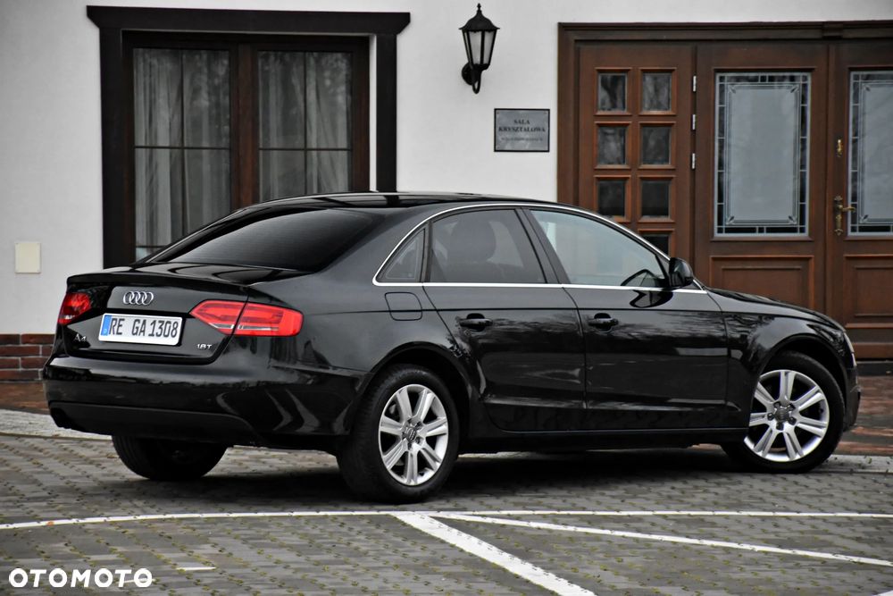 Audi A4 Limousine 1.8 TFSI Attraction - 24
