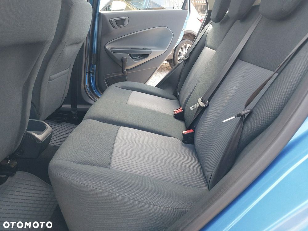 Ford Fiesta 1.25 Trend EU5 - 19
