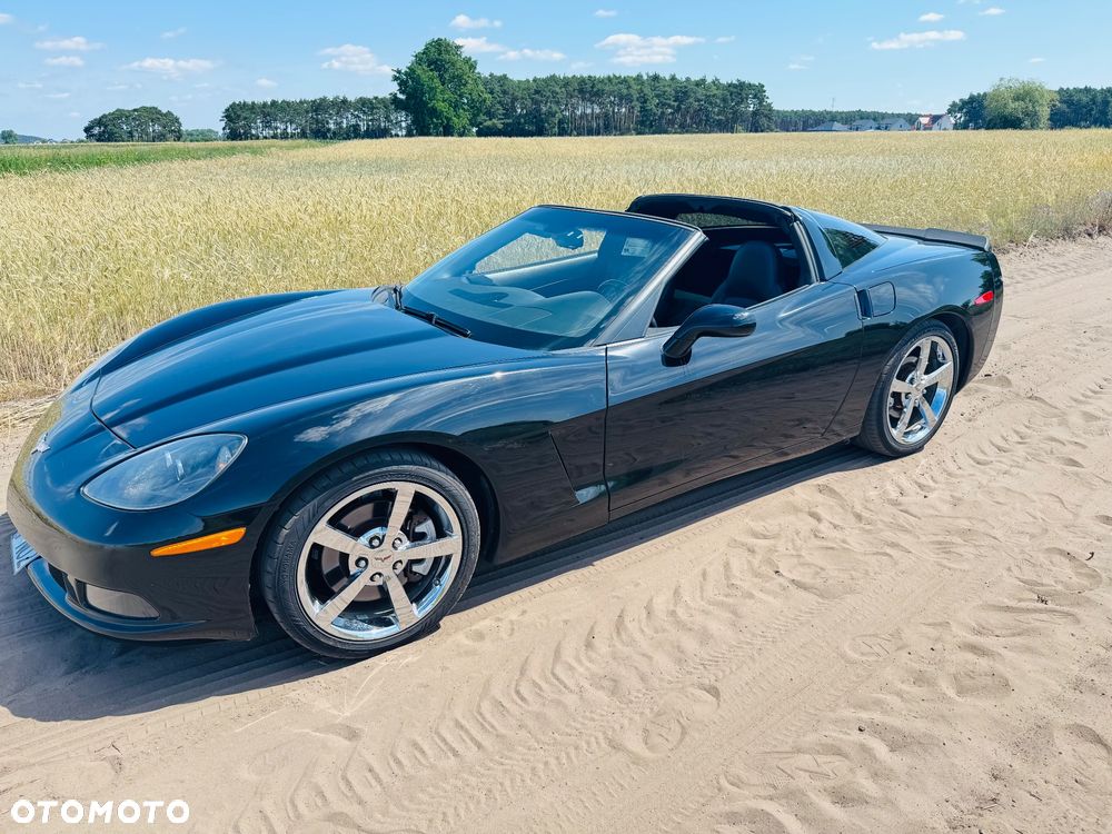 Chevrolet Corvette - 1