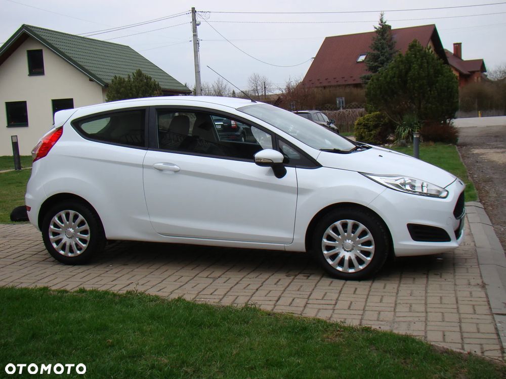 Ford Fiesta 1.25 Trend Edition - 12