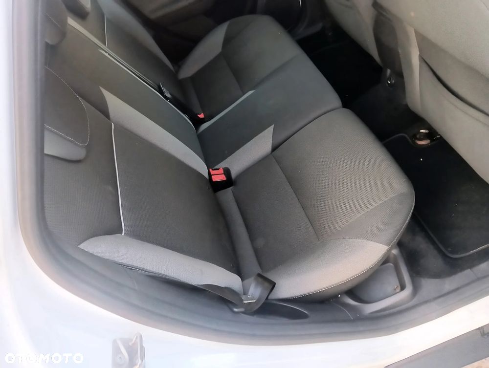 Ford Focus 1.6 TDCi DPF Start-Stopp-System Trend - 16