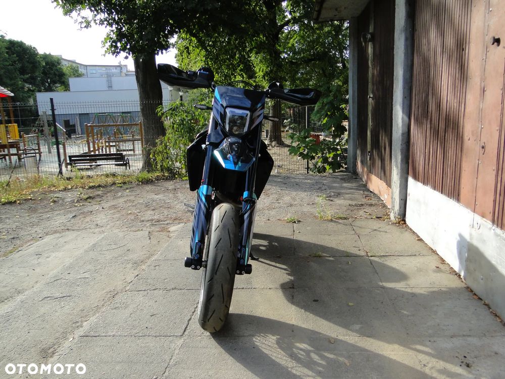 Husqvarna 701 - 25