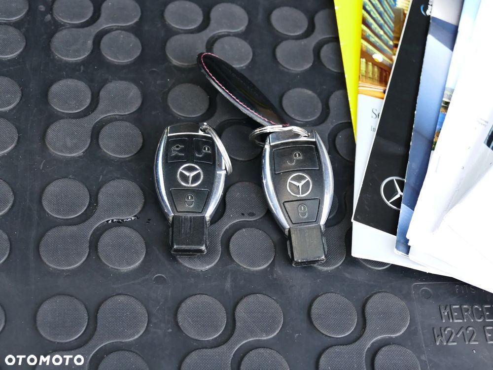 Mercedes-Benz Klasa E 200 BlueTEC 7G-TRONIC Elegance - 20