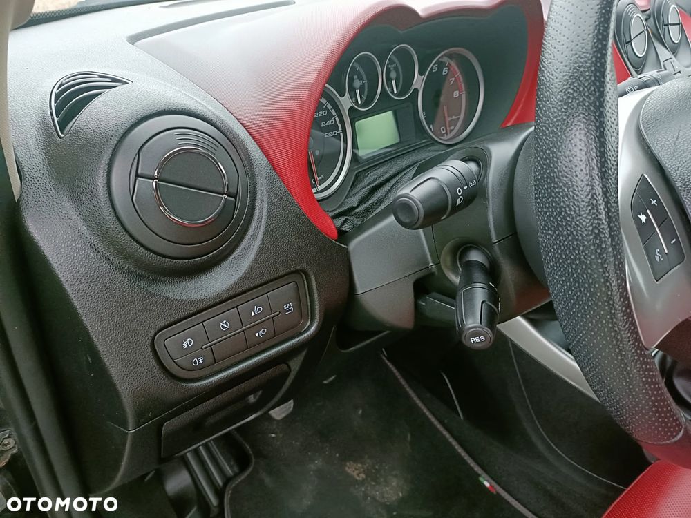 Alfa Romeo Mito - 11