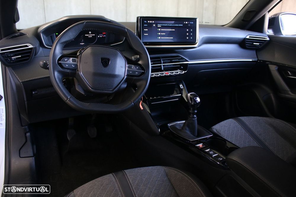 Peugeot 2008 1.2 PureTech Allure - 30