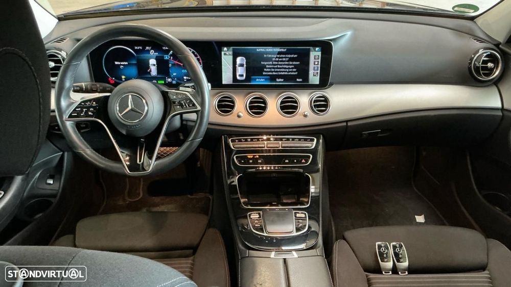 Mercedes-Benz E 300 de 9G-TRONIC - 5
