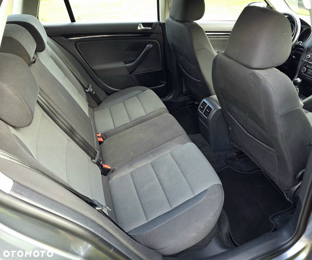 Volkswagen Golf 1.6 TDI BlueMotion Technology Trendline - 25