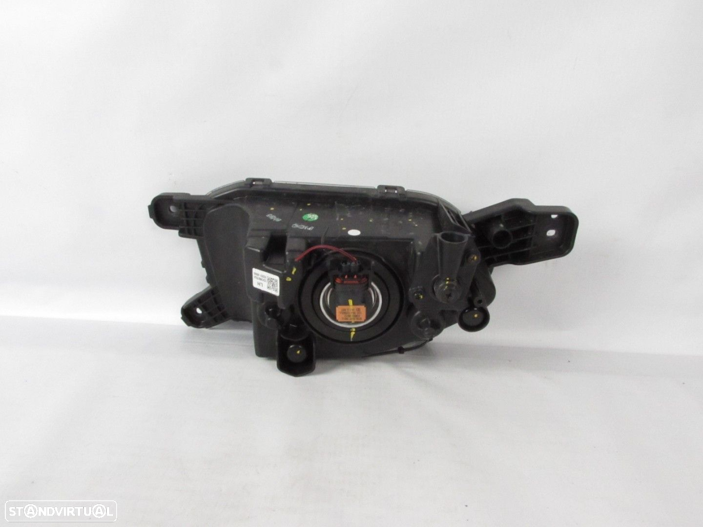 Farol nevoeiro Esquerdo Seminovo/ Original HYUNDAI KONA / KAUAI (OS) 92201J9000 - 4